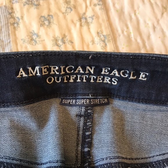 Super Comfy AEO Shorts - Picture 4 of 9